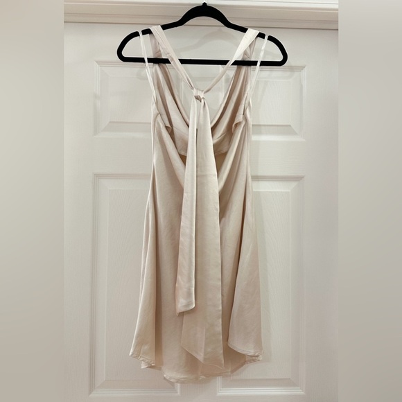 Hello Molly PROUD FRIEND DRESS Satin Cowl Neck tie neck Open Back Champagne sz M - Picture 8 of 11